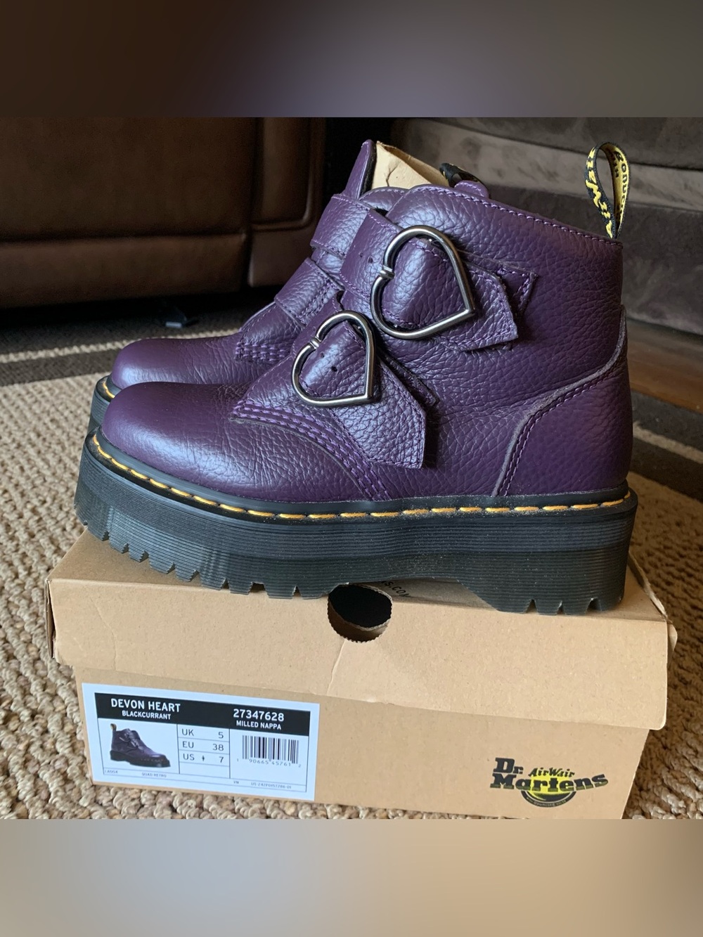 Dr. Martens Devon Heart Ankle Boots in Deep Purple - Picture 8 of 10